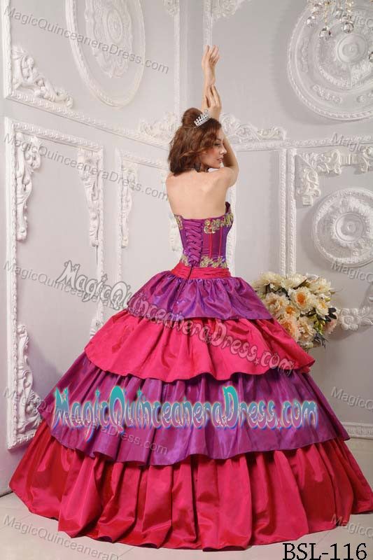 Multi-color Strapless Floor-length Dresses for Quinceanera with Appliques and Ruffles