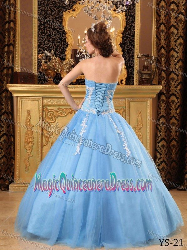 Sweetheart Floor-length Sweet Sixteen Dresses in Blue with Appliques in Archer City