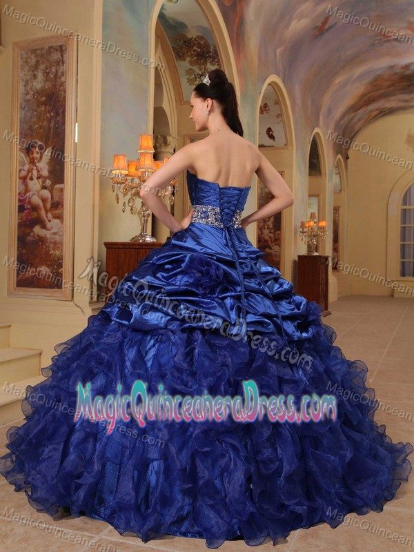 Sweetheart Floor-length Navy Blue Dress for Quinceanera with Beading and Ruffles