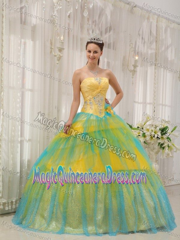 Yellow and Blue Strapless Floor-length Quinceanera Gowns with Flower in Alviso
