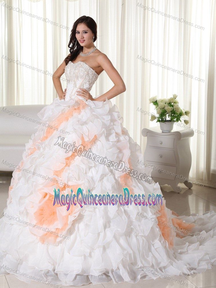 Sweetheart White Appliqued Quinceanera Dress with Court Train in Houston