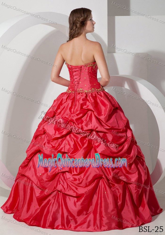 Strapless Taffeta Sweet Sixteen Quinceanera Dresses with Pick-ups in Carlisle