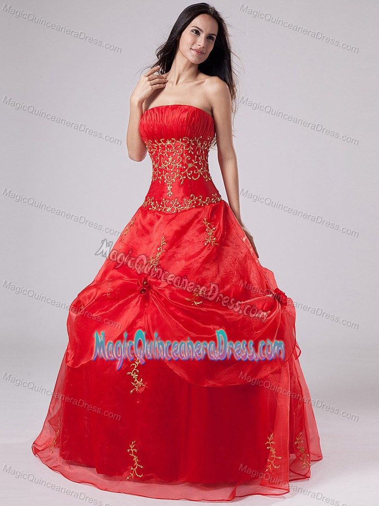 Red Embroidered Quinceanera Dress with Pick-ups in Organza in Beaverton OR