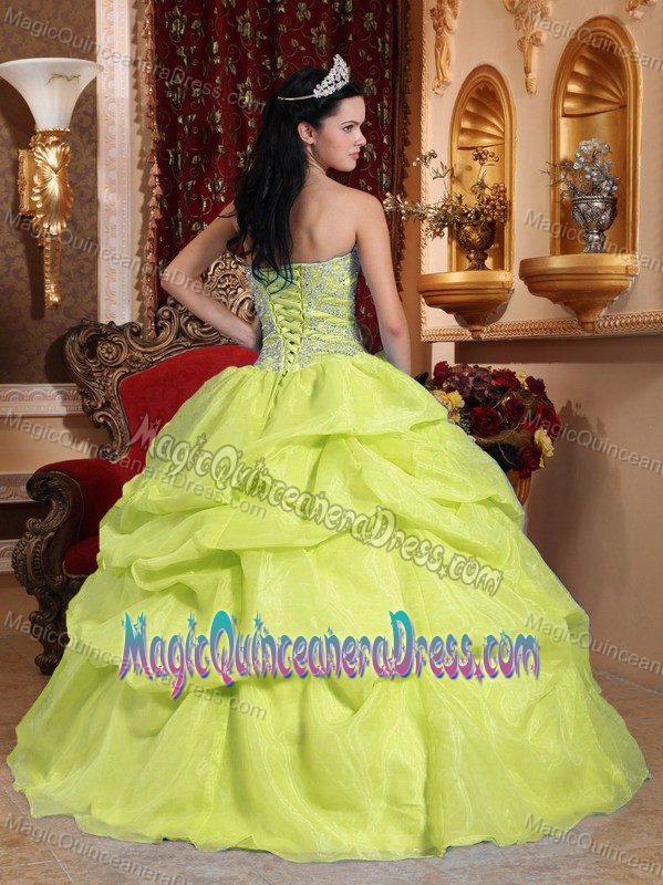 Light Yellow Beaded Sweetheart Quinceanera Gown with Pick-ups in North Bay