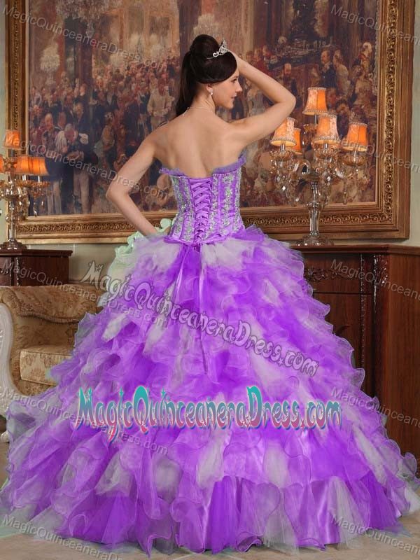 Ruffled Purple Strapless Floor-length Quinceanera Gown Dresses with Appliques