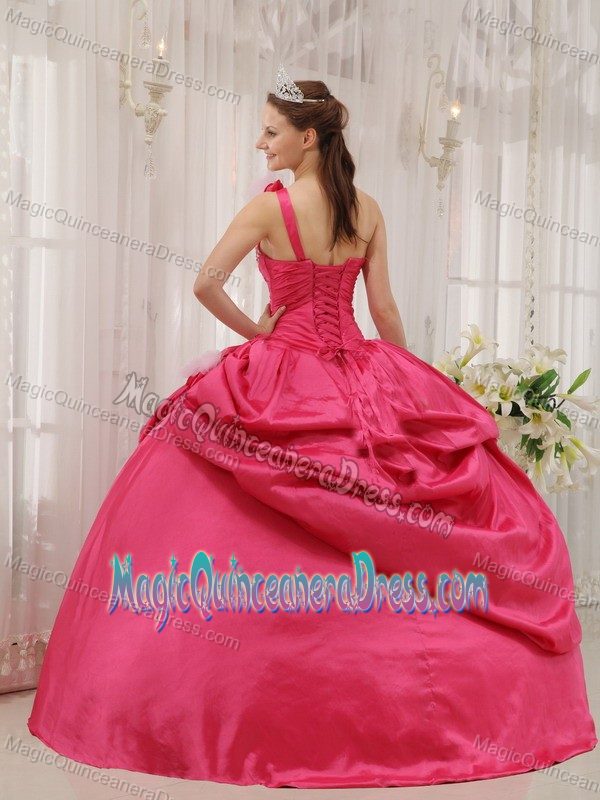 One Shoulder Floor-length Quinceanera Gown Dresses in Hot Pink with Beading