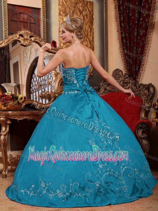 Strapless Floor-length Satin Quinceanera Gown in Teal with Appliques in Flora