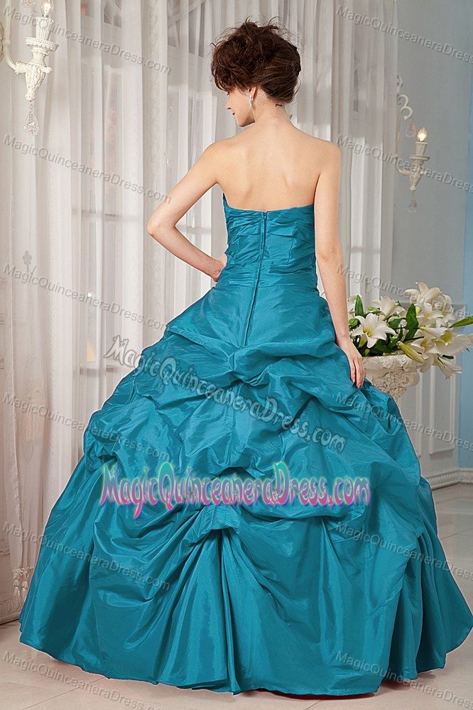 Latest Turquoise Strapless Princess Quinceanera Gown Dress with Appliques