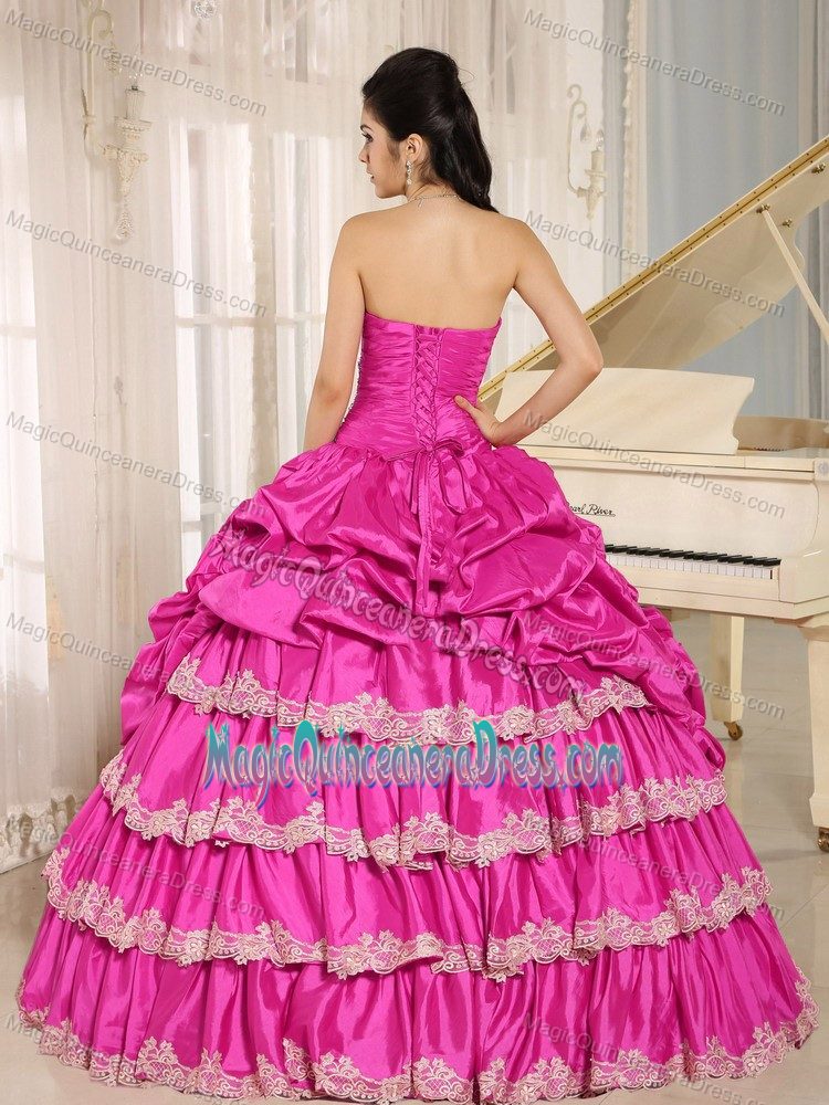 Sweetheart Princess Hot Pink Quinceanera Dresses with Pick-ups in Dyersville