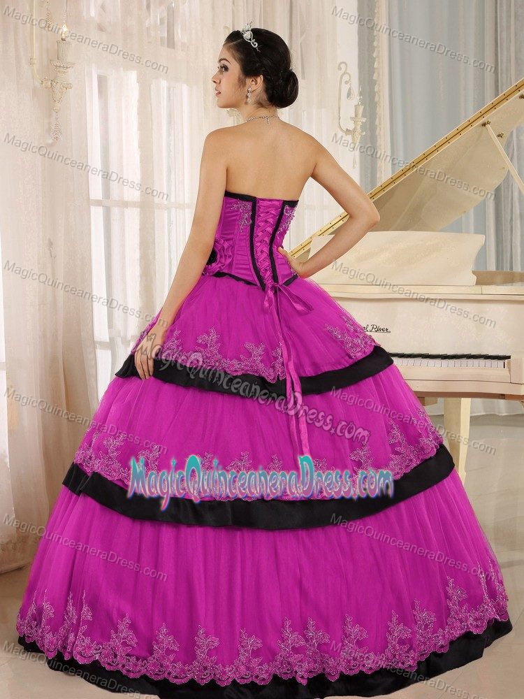 Strapless Floor-length Quinceanera Gown Dresses in Hot Pink with Appliques