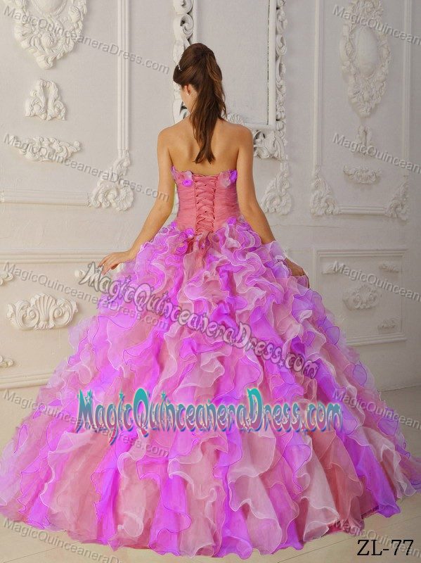 Attractive Organza Colorful Ruffled Ball Gown Dress for Quince with Flowers