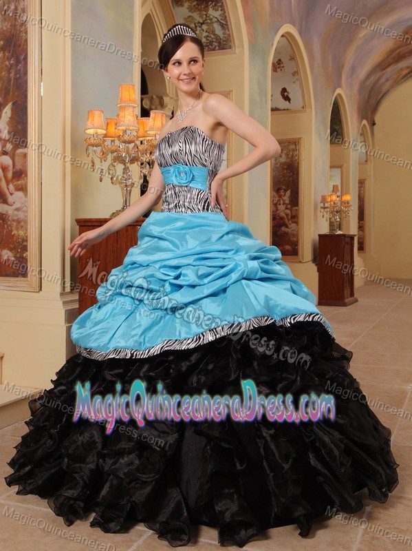 Blue and Black Sweetheart Ruffled Quinceanera Gown Dress in Waukesha
