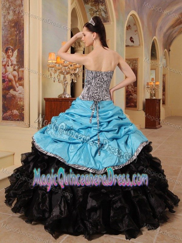 Blue and Black Sweetheart Ruffled Quinceanera Gown Dress in Waukesha