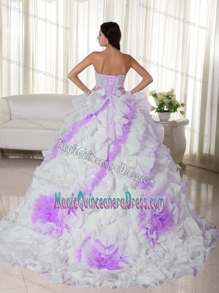 White Sweetheart Organza Appliqued Quinceanera Gowns with Court Train in York