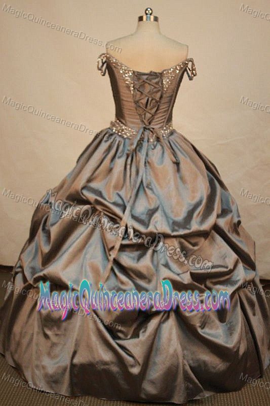 Pick-ups Off the Shoulder Brown Beading Quinceanera Dress in Puno Peru