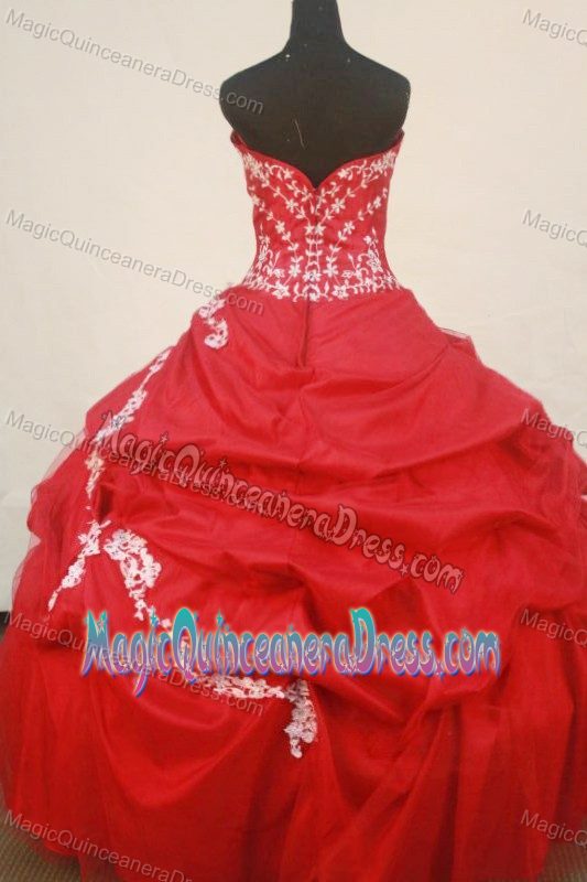 Red Sweetheart Appliques Beading Quinceanera Dress in Chihuahua Mexico