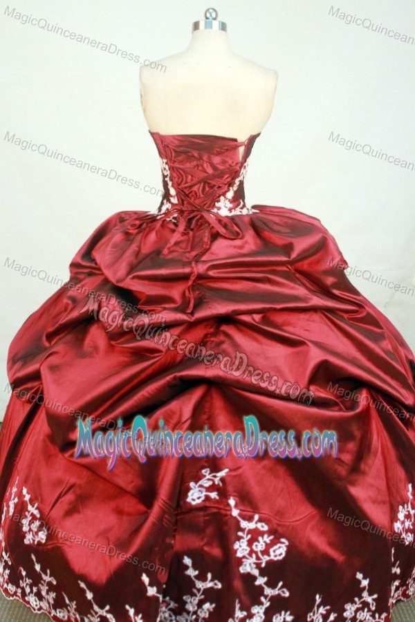 Pick Ups and Appliques Sweetheart Taffeta Wine Red Quinceanera Dress