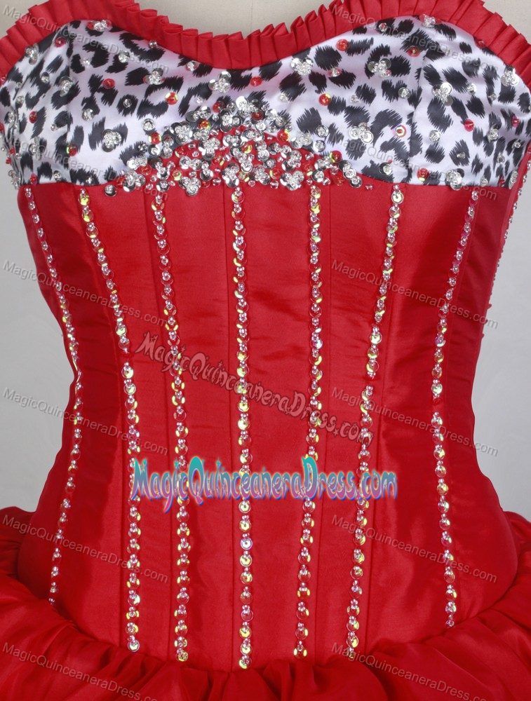 New Sweetheart Pick-ups and Beads Red And Black Quinceanera Dress in Abbeville