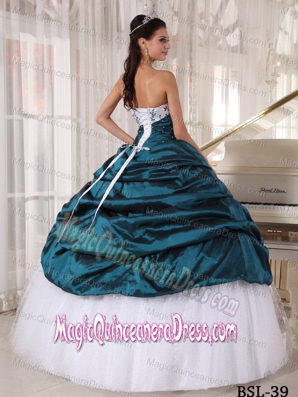 White and Blue Pick Ups and Embroidery Dress For Quinceanera in Casper