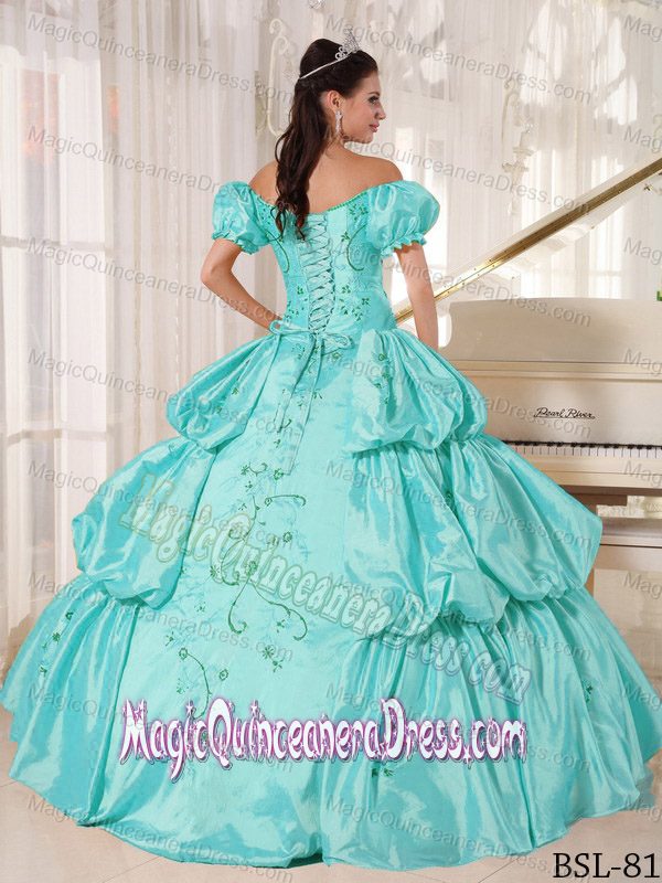 Off The Shoulder Short Sleeves Embroidery and Pick Ups Quinceanera Gowns