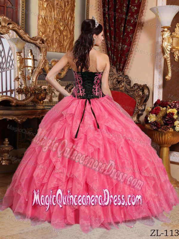 Coral Red Ruffled Layers Sweet 16 Dresses with Beaded Bodice in Illsboro
