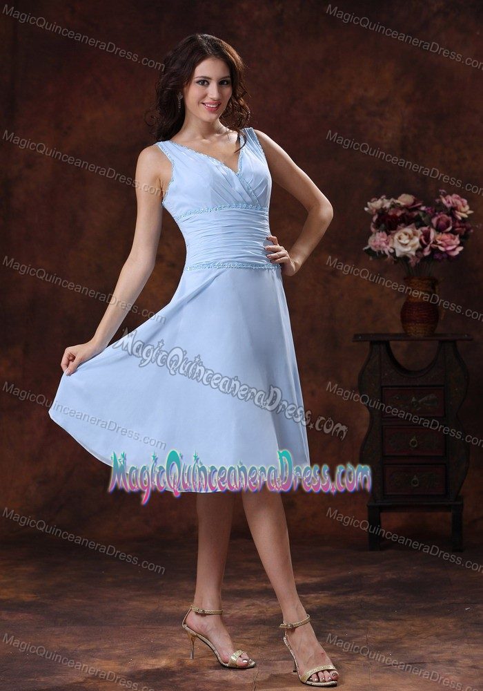 Lovely Light Blue V-neck Knee-length Dress For Dama with Beading in Troy