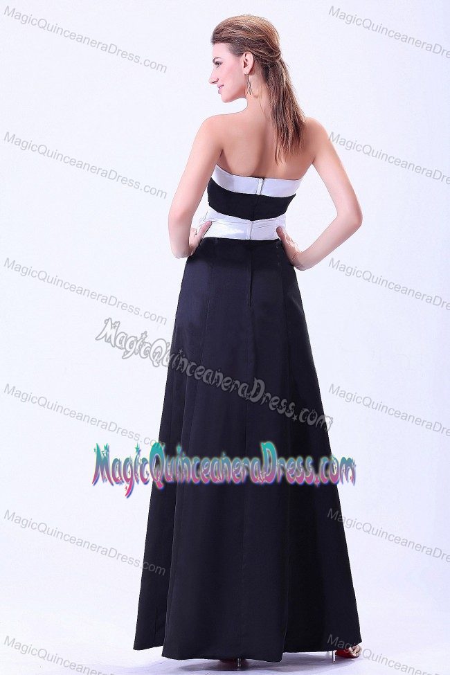 Zipper-up White and Black Floor-length Quinceanera Dama Dresses in Boise