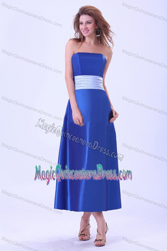 Simple Royal Blue Strapless Tea-length Dama Dresses with Grey Sash in Erie
