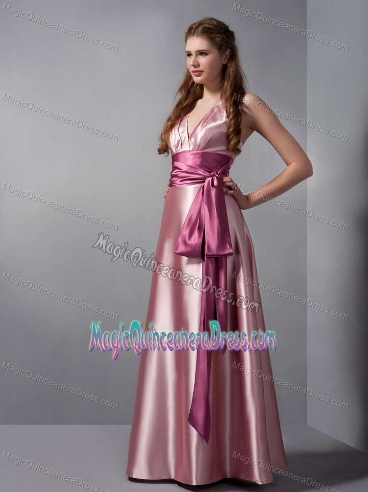 Sexy Pink V-neck Halter Floor-length Quince Dama Dress with Sash in Colora