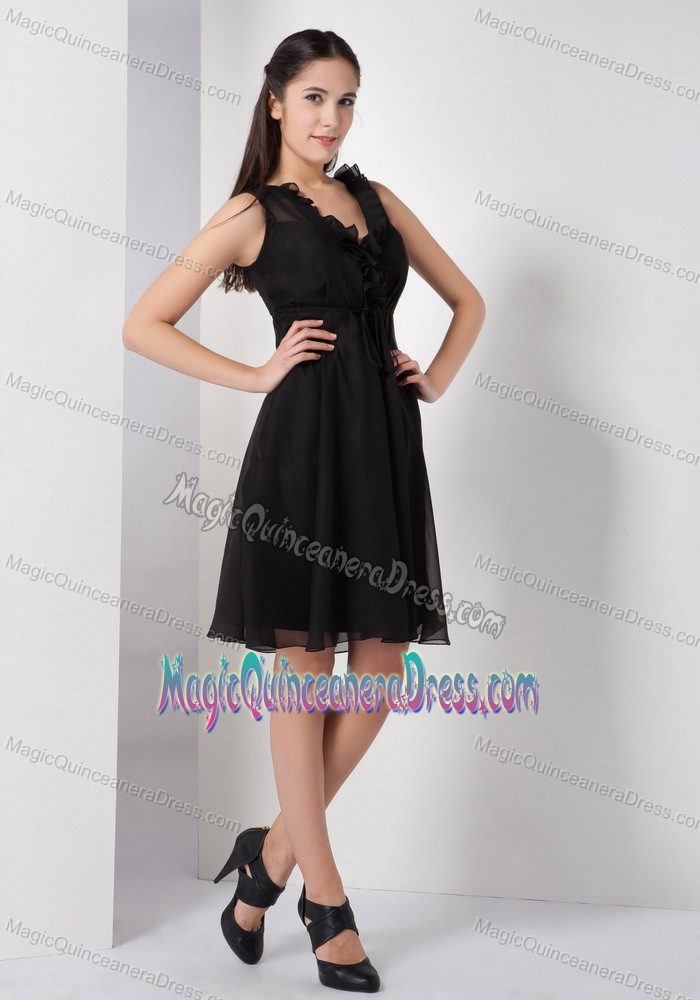 Elegant Ruffled V-neck Little Black Dama Dress For Quinceanera in Addison