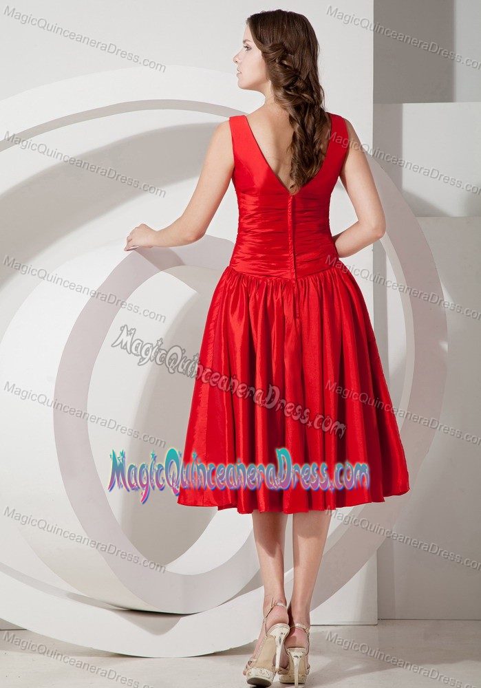 Wholesale Red V-neck Tea-length Cocktail Dresses For Damas with Ruche