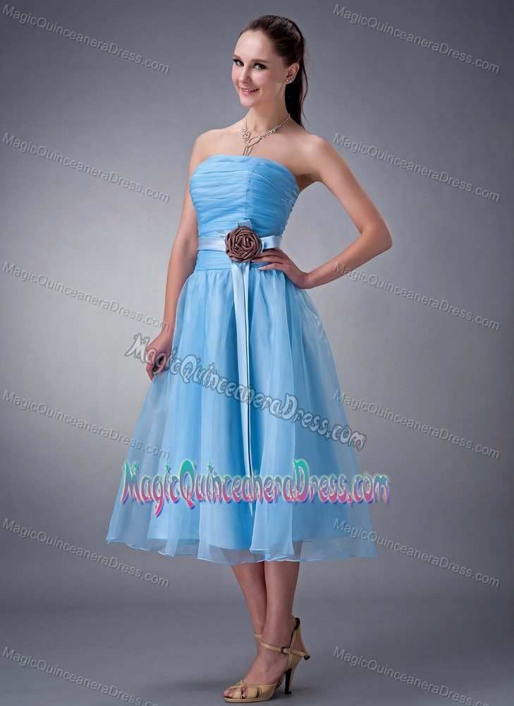 Cute Aqua Blue Strapless Tea-length Bridesmaid Dama Dresses with Flower