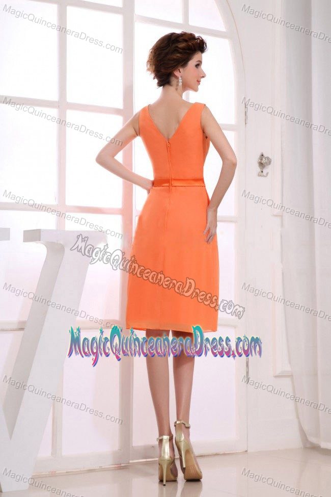 Column V-Neck Knee-Length Ruched Bridesmaid Dama Dress in Orange in Edzell