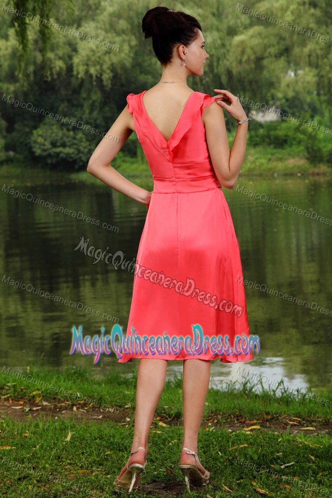 Watermelon Red v Neck Party Dama Dresses in Knee-Length in Watsonville
