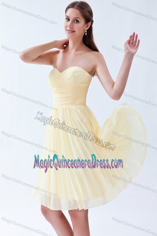 Pozo Almonte Chile Light Yellow Sweetheart Pleats Quinceanera Dama Dress