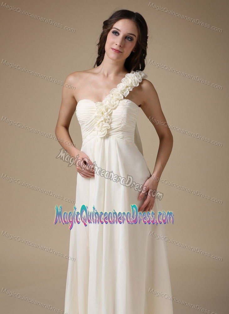 One Shoulder White Empire Dama Dress in Bagua Peru with Hand Made Flower