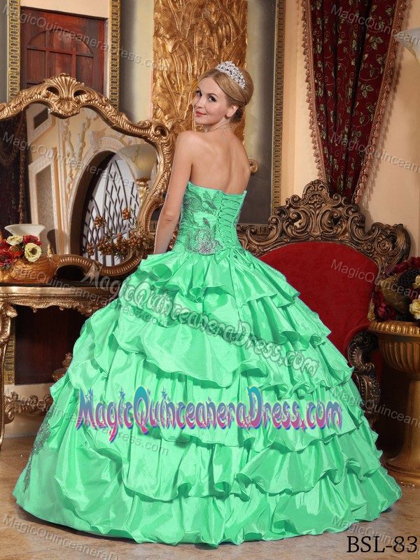 Strapless Apple Green Long Sweet 15 Dresses with Appliques and Pick-ups