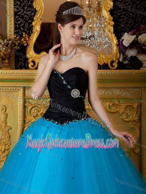 Simple Black and Blue Floor-length Quinceanera Gown Dress with Beadings