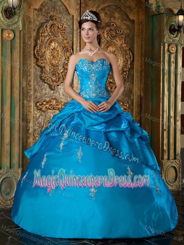 Teal Applique Sweetheart Full-length Quince Dresses with Pick-ups in Erie
