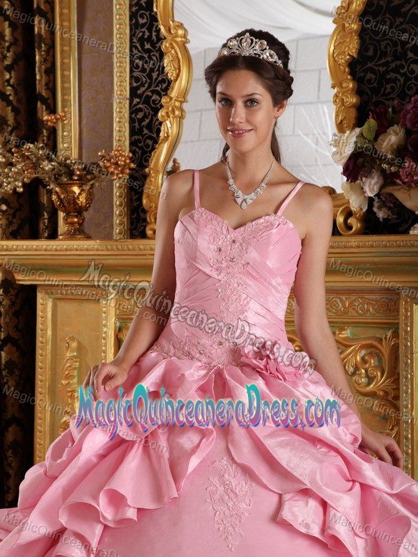 Spaghetti Straps Quinceanera Gown Dresses in Pink with Pick-ups in Burnside