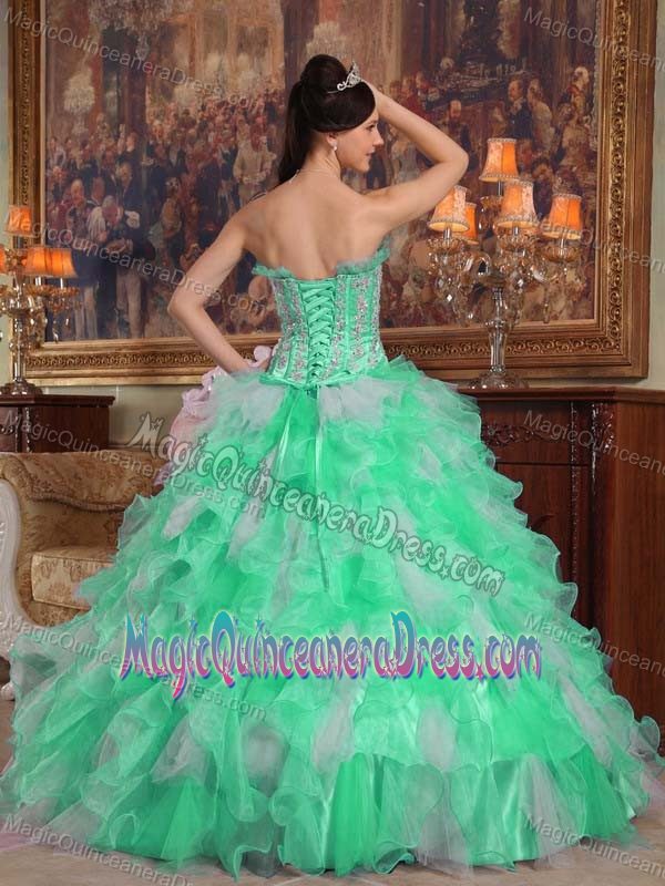 Green Strapless Quince Dresses in Floor-length with Appliques and Ruffles