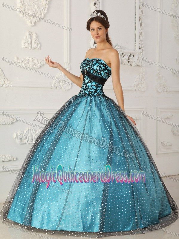 Black and Blue Strapless Beading and Appliques Quinceanera Dress in Medford