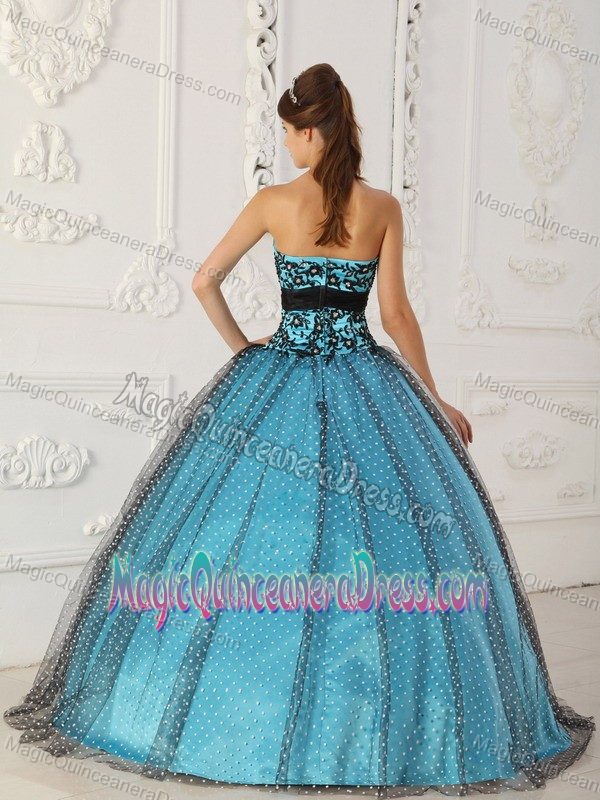 Black and Blue Strapless Beading and Appliques Quinceanera Dress in Medford