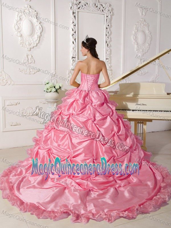 2014 Pink Strapless Taffeta Beading Sweet Sixteen Dress with Chapel Train