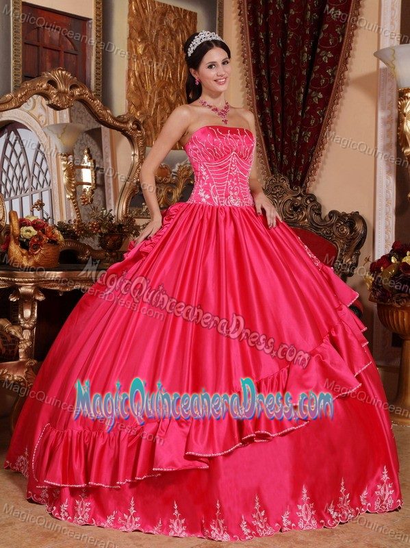 Coral Red Strapless Satin and Taffeta Embroidery Sweet Sixteen Dress