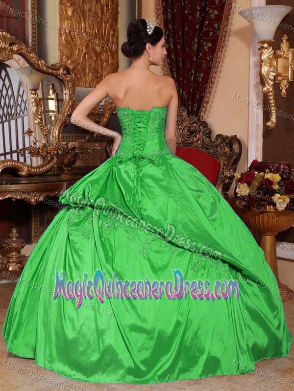 Spring Green Strapless Taffeta Beading and Embroidery Quinceanera Dress