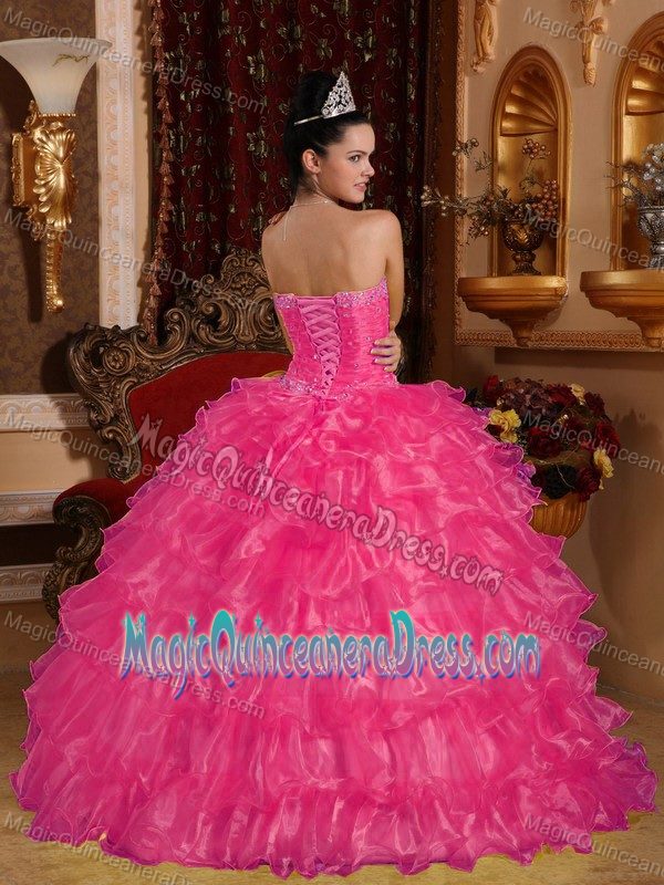 New Strapless Hot Pink Beaded Long Dresses for Quince with Ruffle-layers