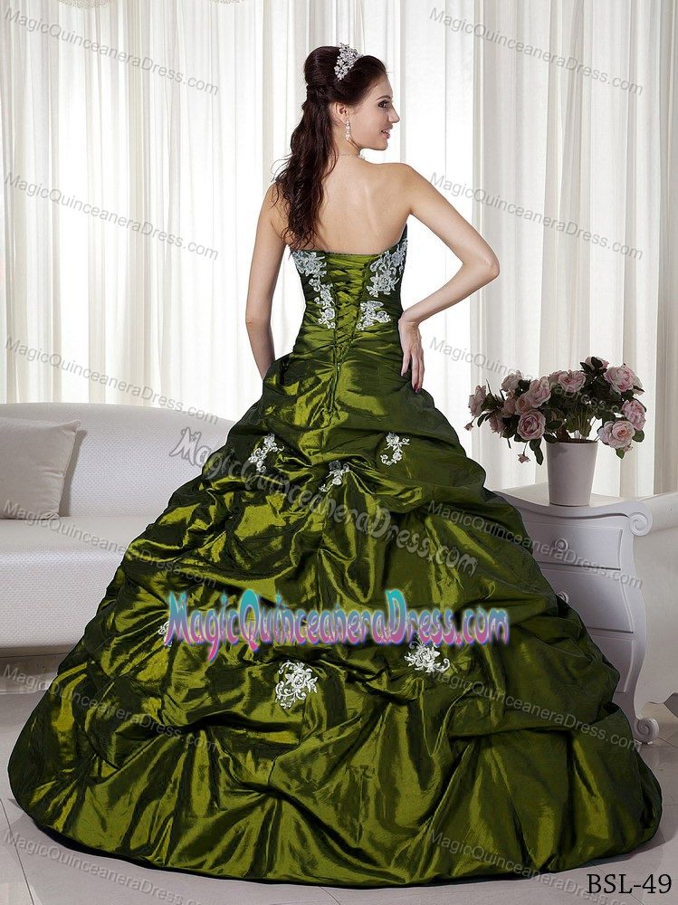 Olive Green Appliqued Sweetheart Long Dress For Quinceanera with Pick-ups