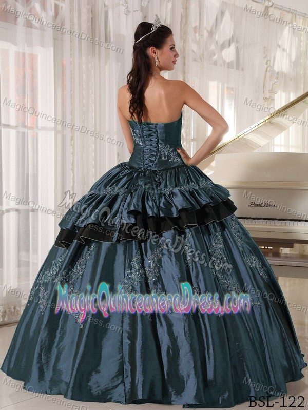 Elegant Dark Blue Strapless Long Quince Dresses with Appliques in Warren