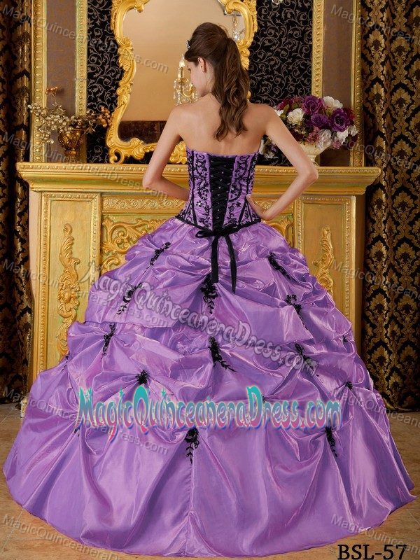 Embroidery and Pick Ups Lilac Sweet Sixteen Dresses in Marysville WA